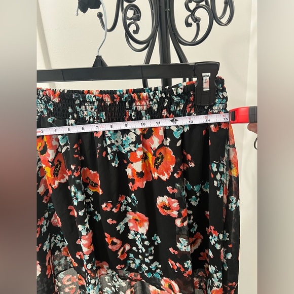 Joe Benbasset Asymmetrical Black Floral High-Low Skirt - Picture 8 of 11